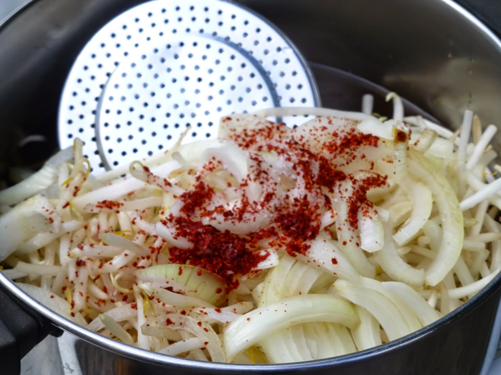 COOK WITH SUSAN Korean Spicy Bean Sprout Soup