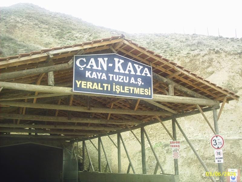 Çankırı Tuz Mağarası Girişi Çankırı Tuz Mağarası Girişi