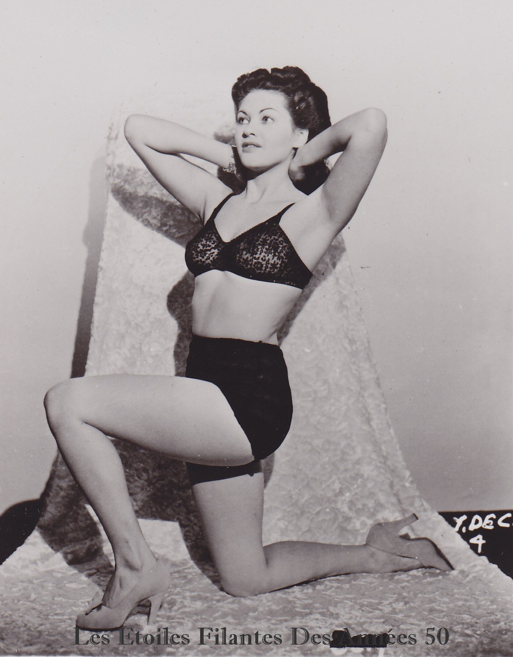 Les Icônes du 7ème Art: Yvonne De Carlo Pin-Up Glamour.