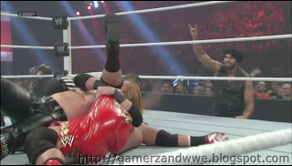 Heath Slater pins J Uso on WWE raw held on 05/11/2012