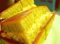  Kue lezat yang mempunyai rasa yang khas ini terkenal dengan sebutan Martabak Bangka CARA MEMBUAT MARTABAK BANGKA ENAK