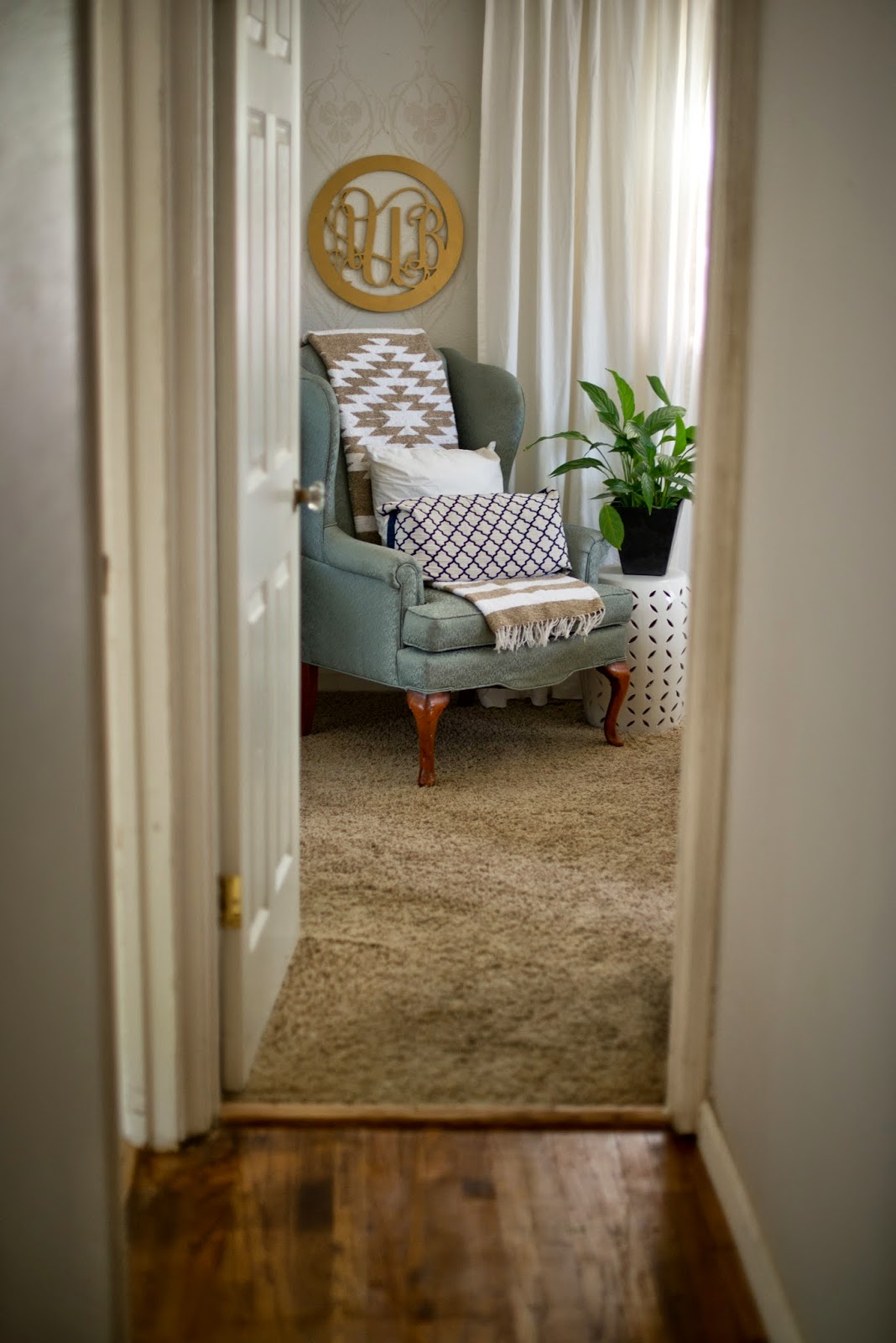 Domestic Fashionista Creating A Quiet Bedroom Atmosphere