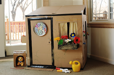 diy cardboard playhouse