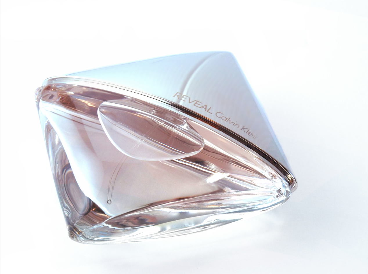 Calvin Klein Reveal Eau de Parfum Spray: Review