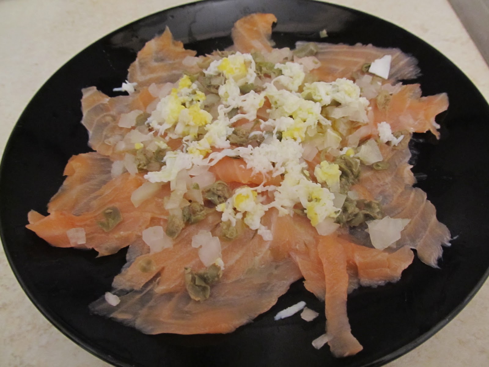 Cocina Venezolana, Latinoamericana y Caribeña Carpaccio de Salmón ahumado