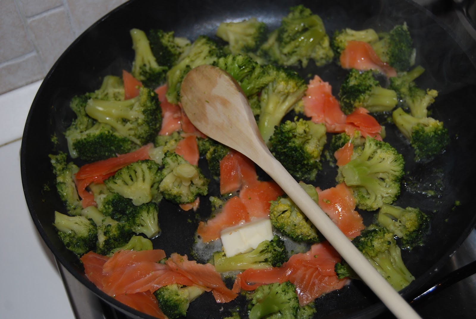 Ricette di famiglia facili e veloci Pasta con broccoli e salmone