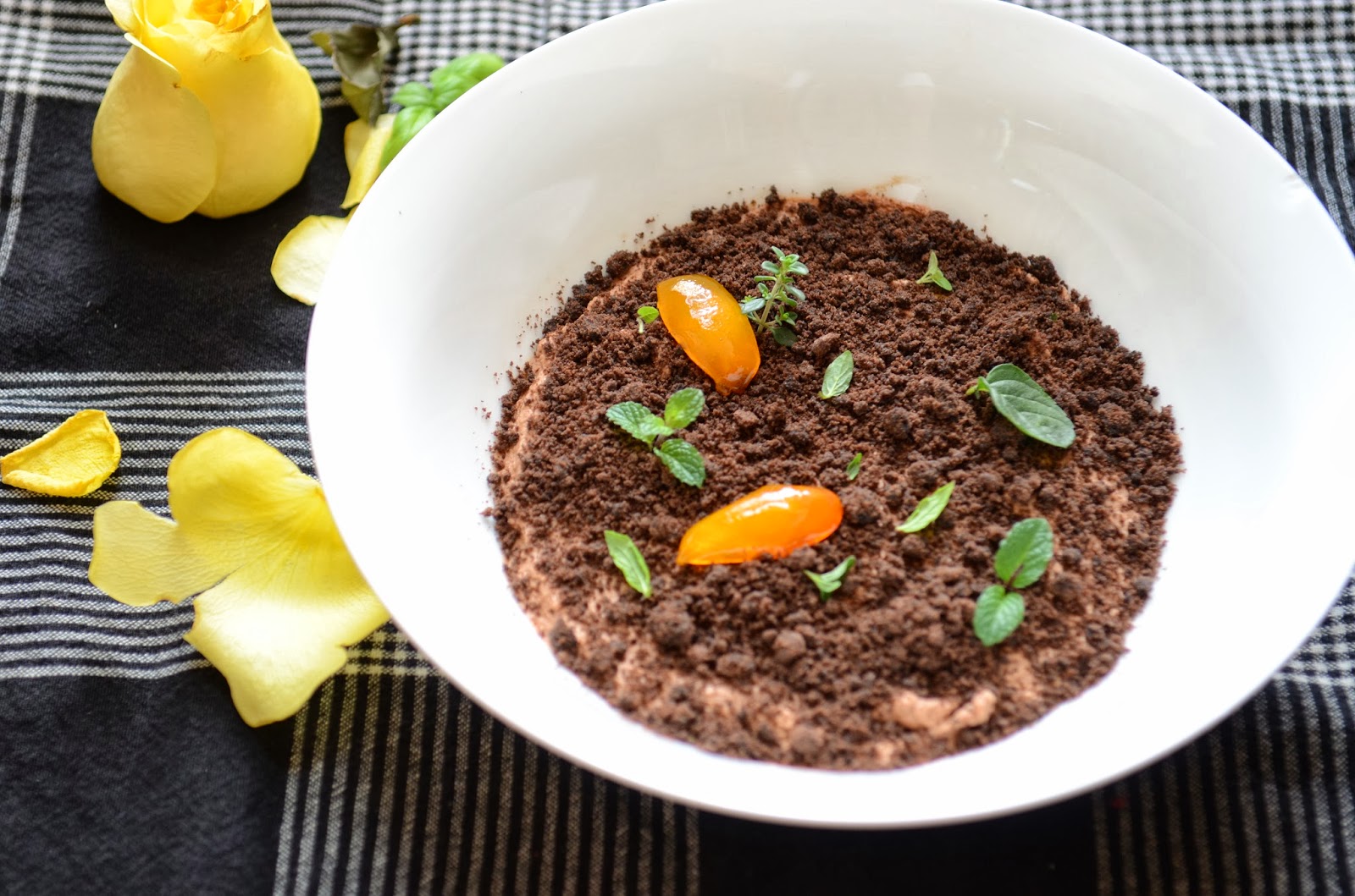 The Food Lane Kitchen Chocolate Mousse & Dirt Dessert