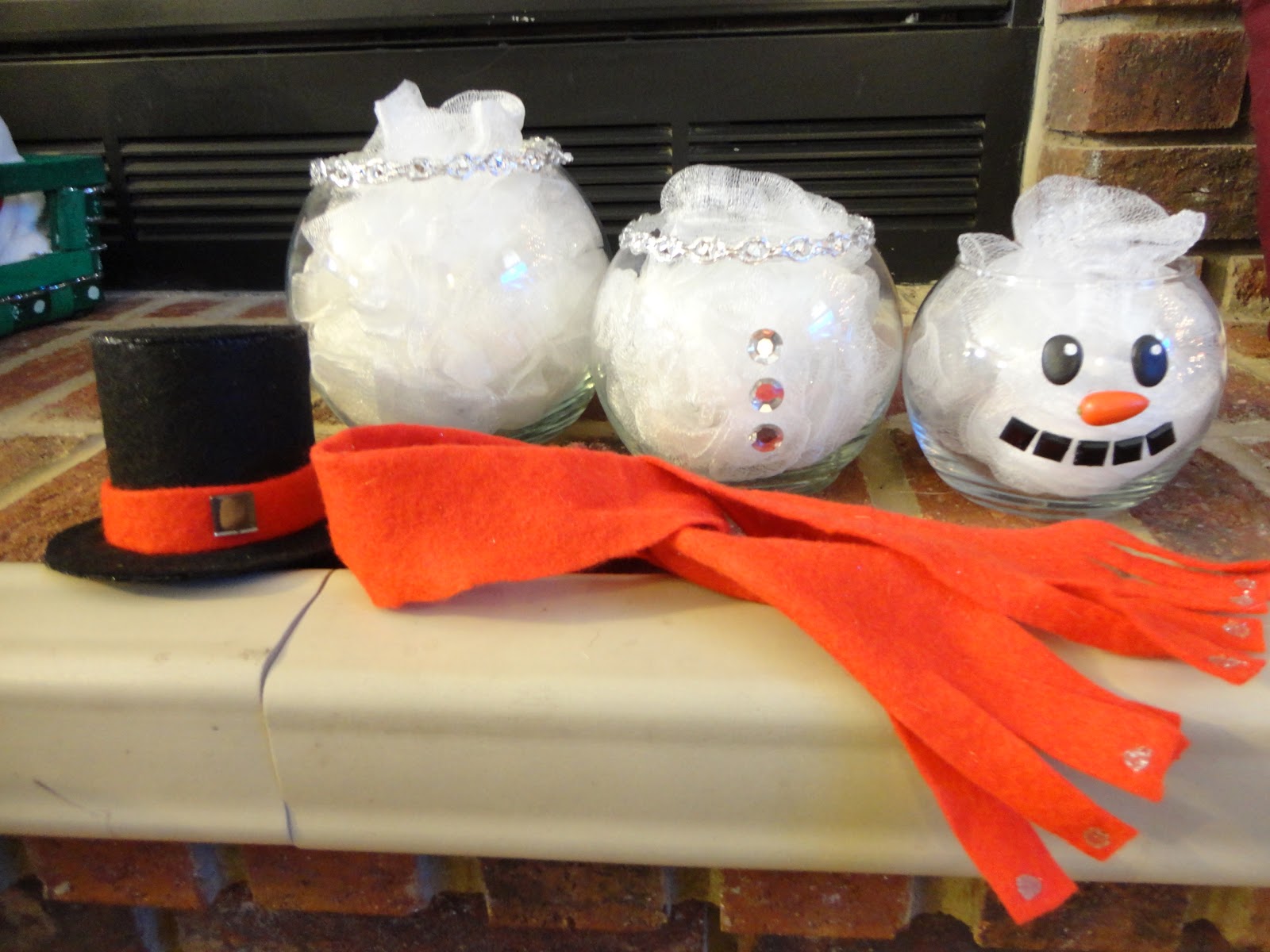 Starr's Crafts 'n' Crap Fish Bowl Snowmen