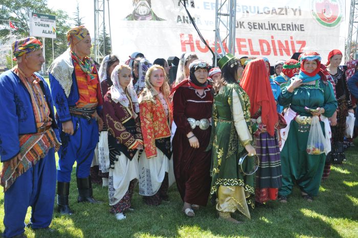 1326 Osmanli Kilic Kalkan 1326 Osmanli Kilic Kalkan Ve Folklor Dernegi Cesitli Fotograflar Sogut 2013