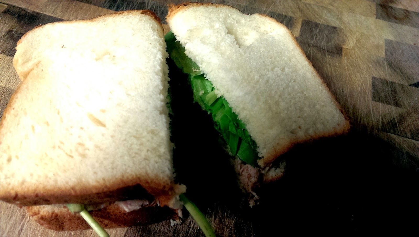 Kings+Hawaiian+Sandwich King’s Hawaiian Bread Review