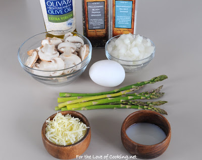 Caramelized Mushroom, Onion, Asparagus and Extra Sharp White Cheddar Omelet