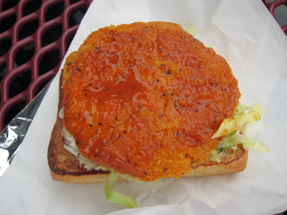 Review Sonic Island Fire Chicken Sandwich Brand Eating