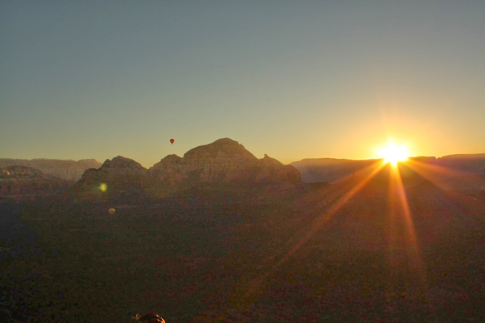 Spirit Of Sedona 心 地球の歩き方 掲載 これが噂のドーメサ サンライズハイキング