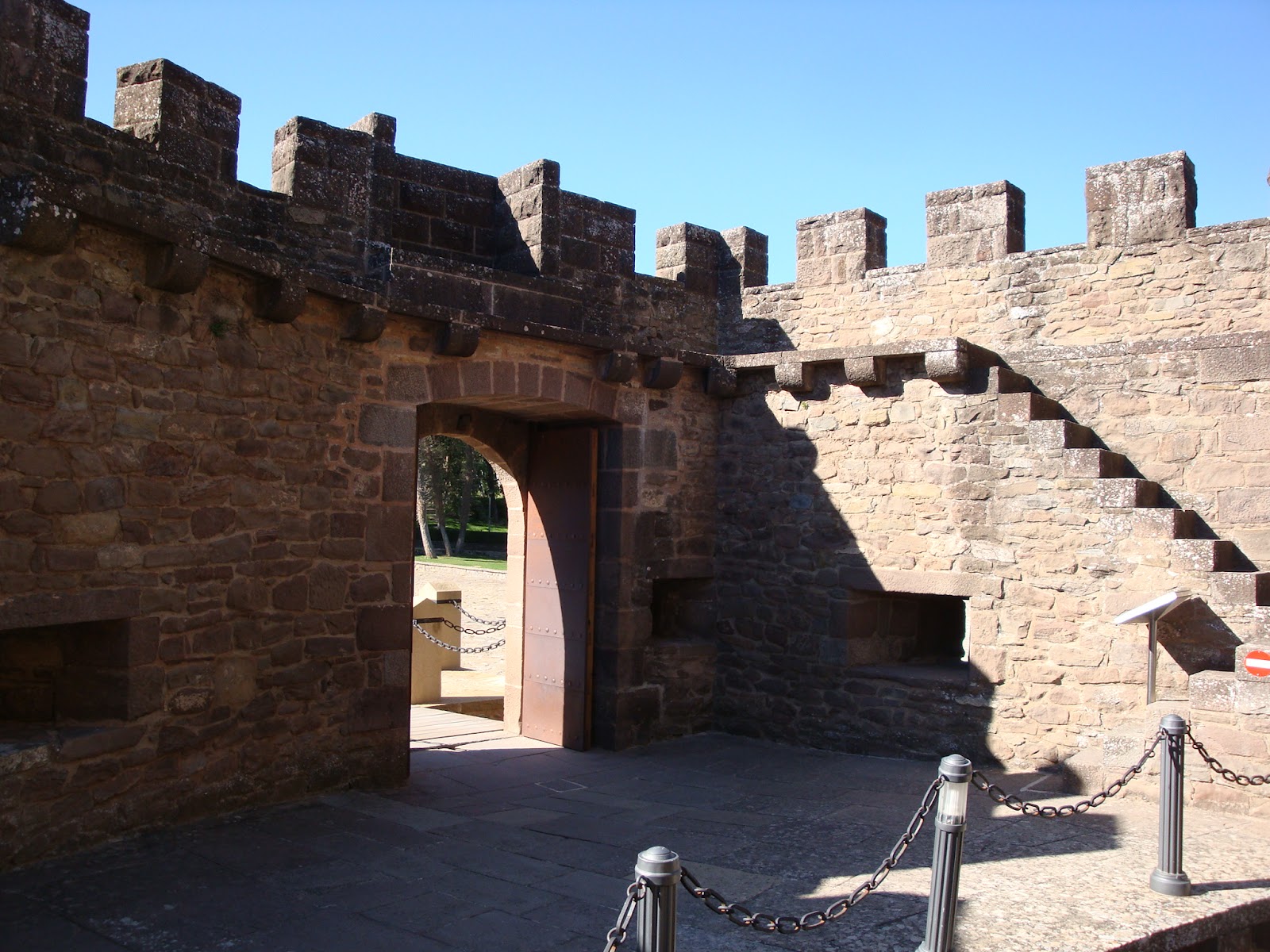 Un Viaje Al Castillo De Javier Castillos Fortalezas Y Palacios De Navarra