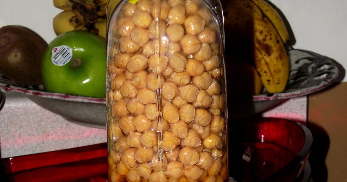 Momma Melly Roasted Red Pepper Hummus (Without Tahini)