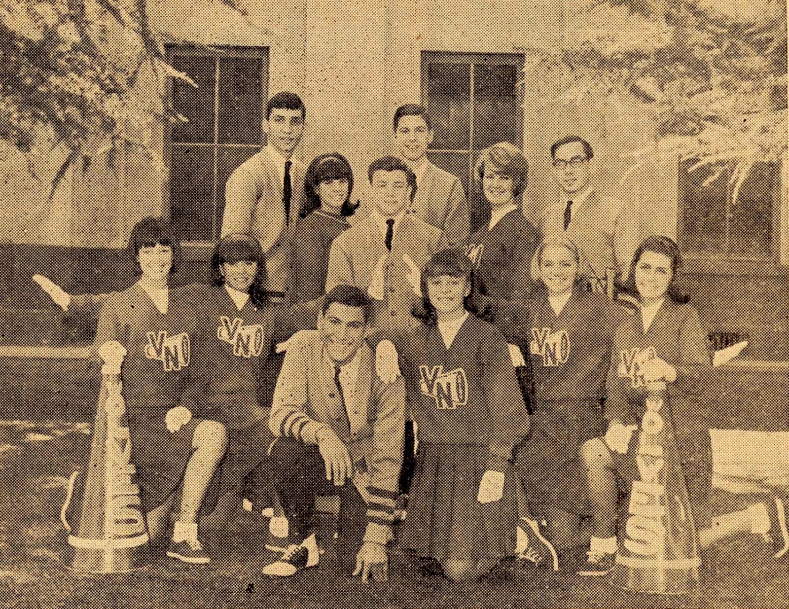 The Museum of the San Fernando Valley VAN NUYS YELL/SONG LEADERS 1965