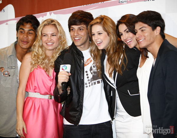 FOTO REBELDE REBELDE foto rebelde rebelde: