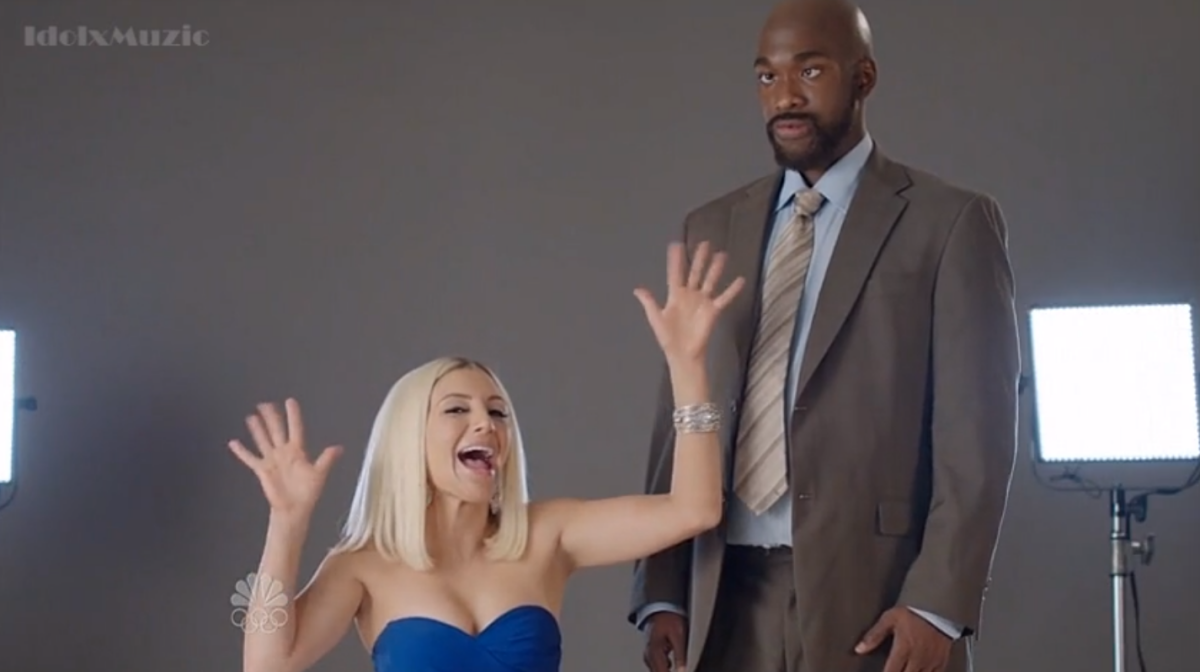 Josie's Juice Miley Cyrus 'Fifty Shades of Grey' SNL Scarlett