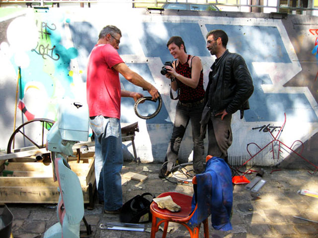 Gangorra apenas de materiais reciclados