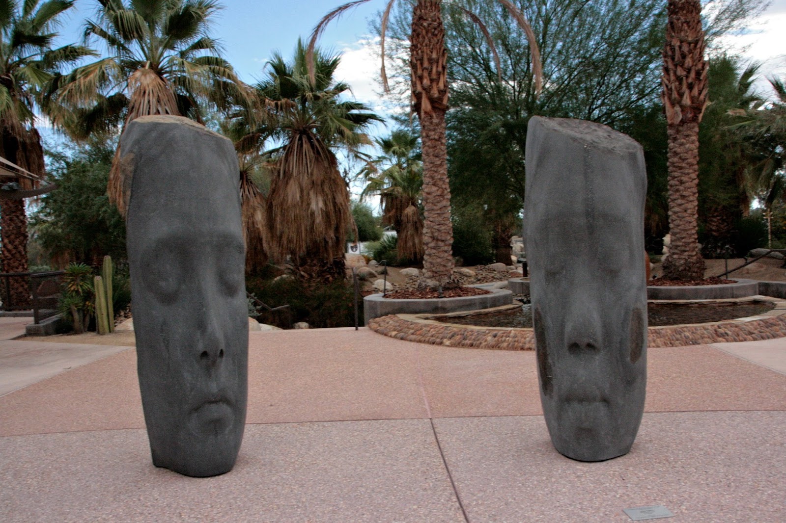 JUNK BOAT TRAVELS Palm Springs Sculpture Garden