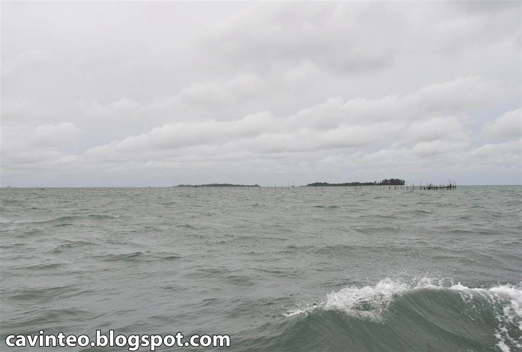 Entree Kibbles: White Sand Island (Pulau Beralas Pasir ...