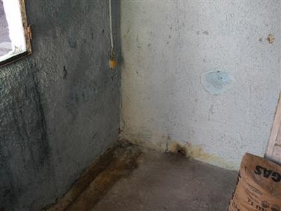 Chimenea rinconera de ladrillo