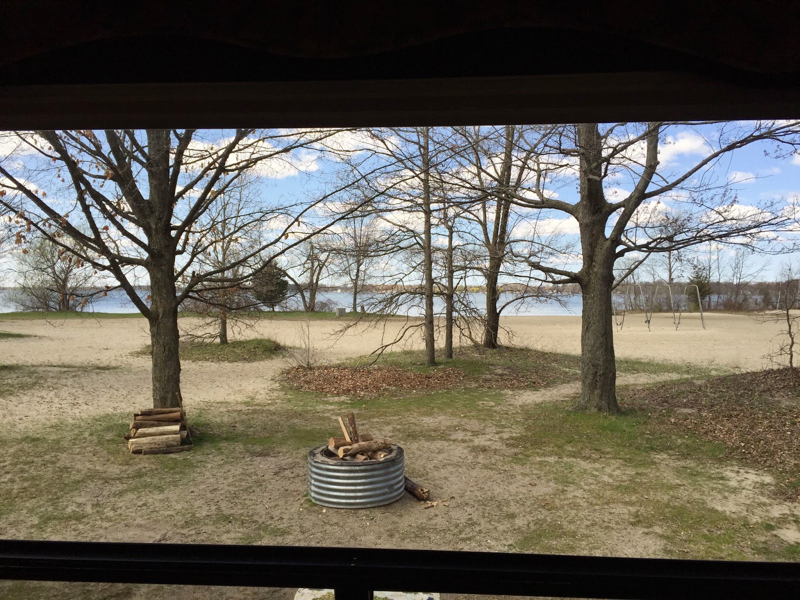 Travel Reviews & Information Camping on Gun Lake in Middleville, Michigan / Yankee Springs