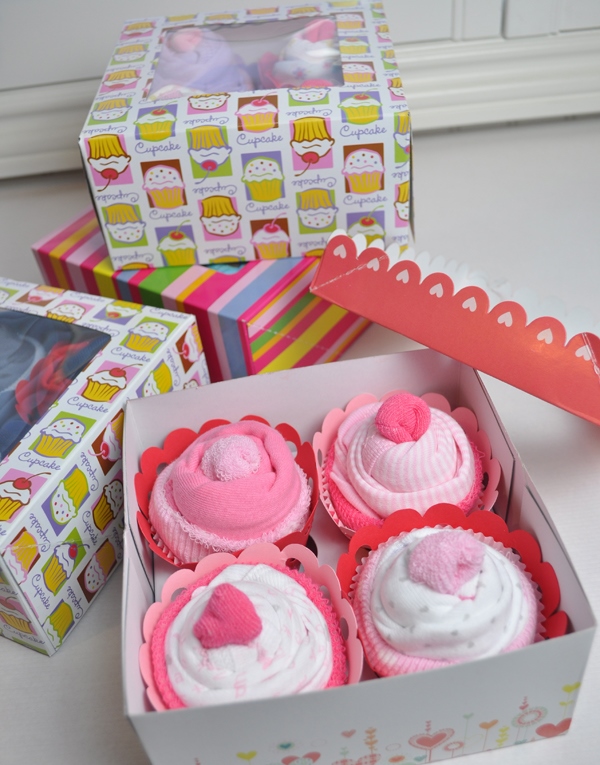 Faking Fancy Cupcakes: Cute Cupcake Gift Ideas #5