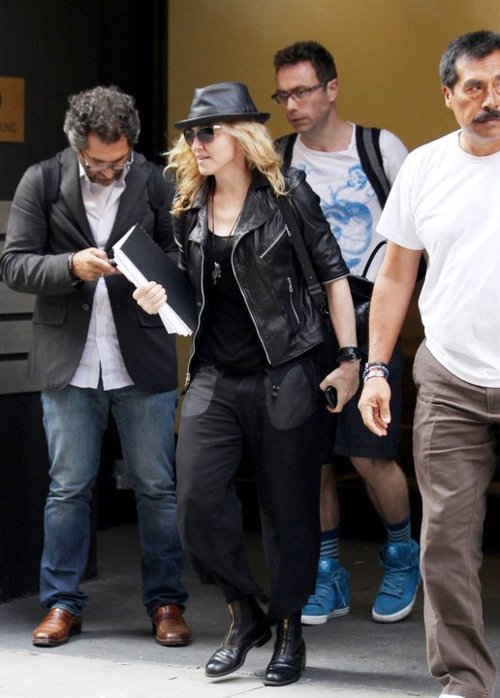 madonna%2Brecording%2Bstudio5.JPG