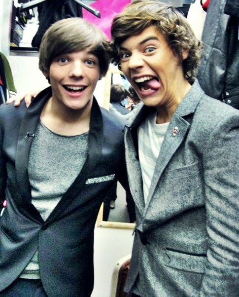 iPhone and Android Wallpapers: One Direction iPhone Wallpaper