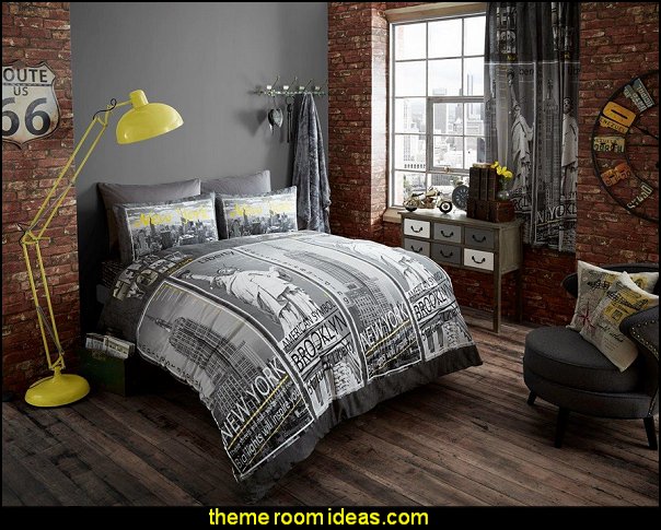 Shop by category 43 Small Bedroom Decorating Ideas That Will Leave A Major Impression. When a space has good style, size doesn't matter. Here are 43 inspiring small bedroom ideas to try. View Gallery 43 Photos 1 of Inside a historic house in upstate New York, the grey-and-white guest room downstairs makes a case for the less-is-more approach.