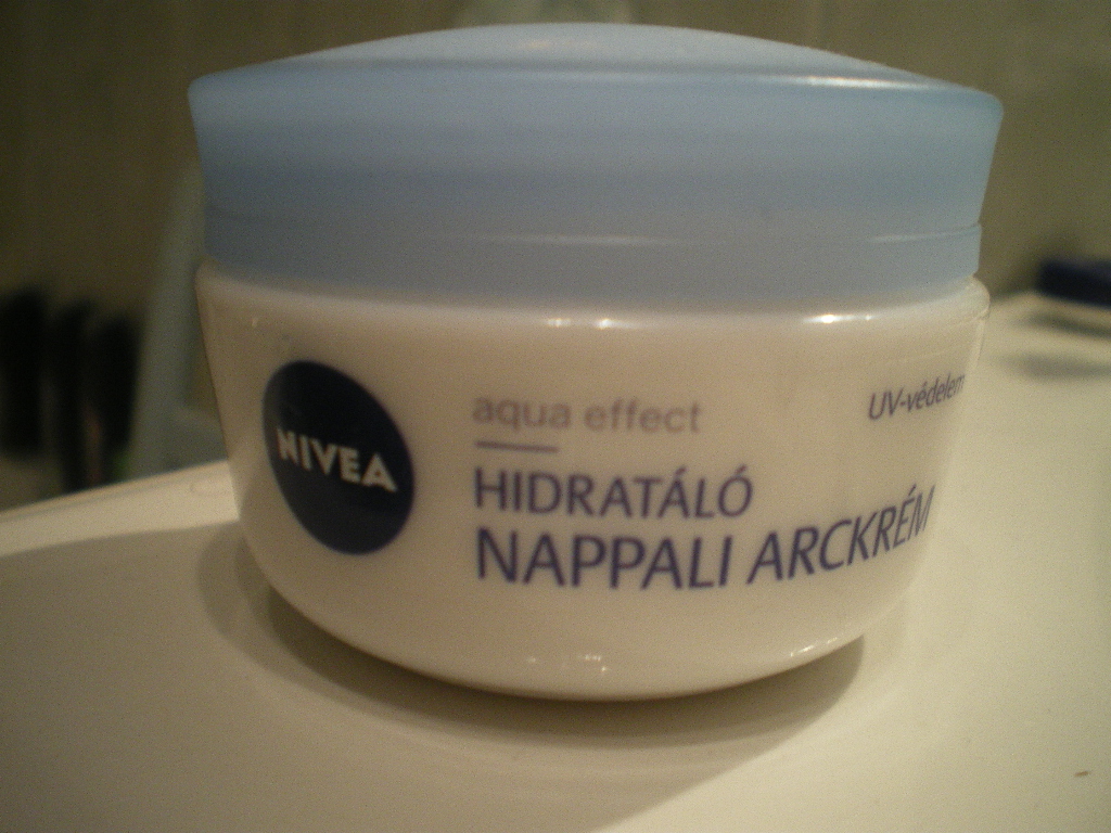 ÃdesÃtett élet: teszt nivea nappali arckrém Nivea hidratáló nappali arckrém