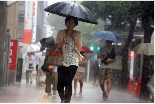 Cơn bão số 8 Neoguri tấn công Nhật Bản Cẩm Nang Nhật Bản cập nhật tin bão Neoguri