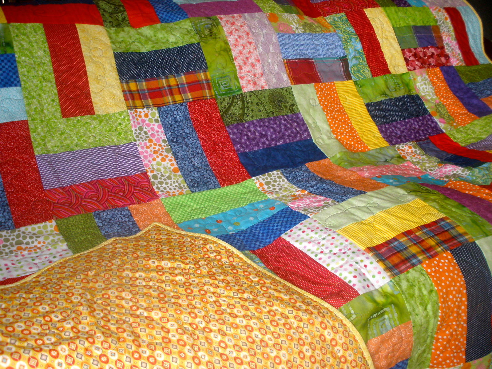 QuickTips Sewing MultiColored Quilt