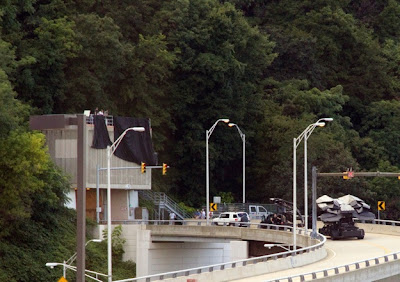 ¿Cambia Batman su batmovil por el batwing? 2