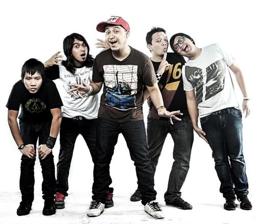 Chord Gitar Rocket Rockers Dia Jumlahnya Sembilan