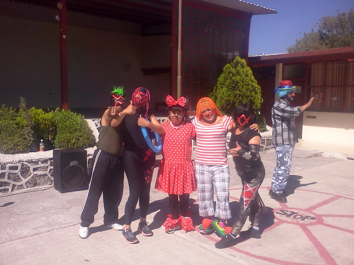 FESTIVAL DIA DEL NIÑO EN LA ESCUELA....2012