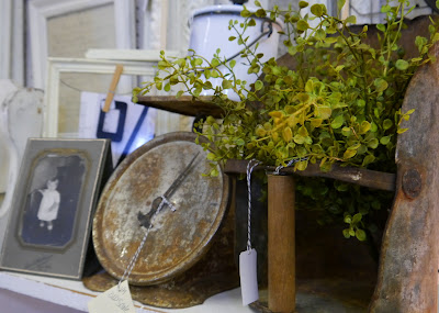 vintage scale