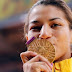 Histórico: Sarah Menezes conquista primeiro ouro do judô feminino