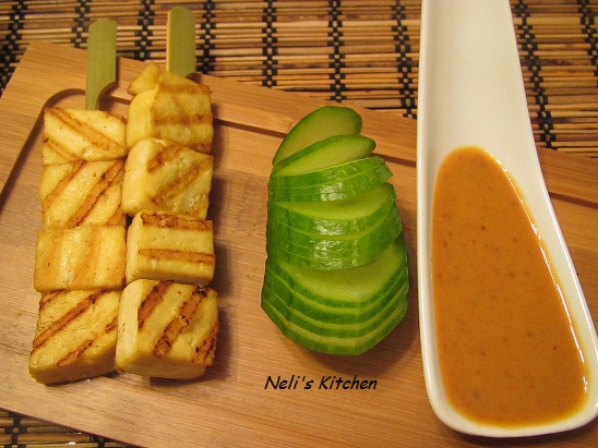 Easy Tofu Satay with Peanut Sauce
