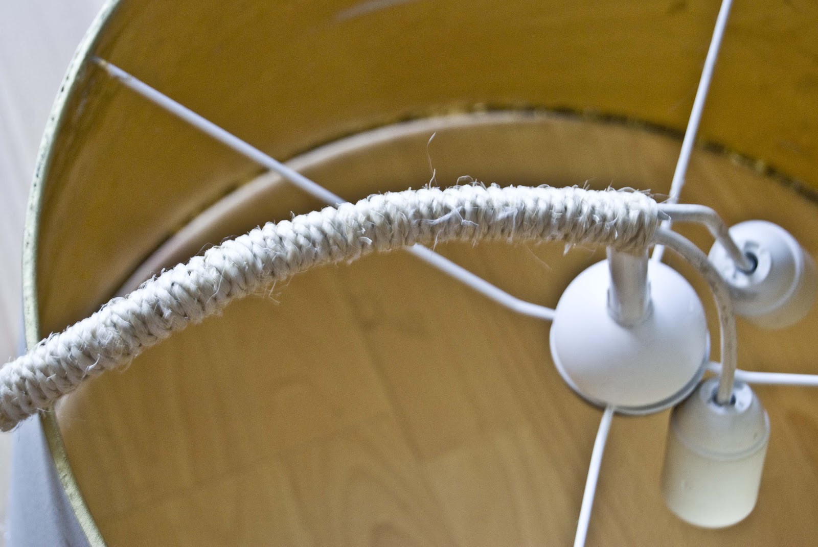 DIY bubble chandelier from IKEA Lampshade!