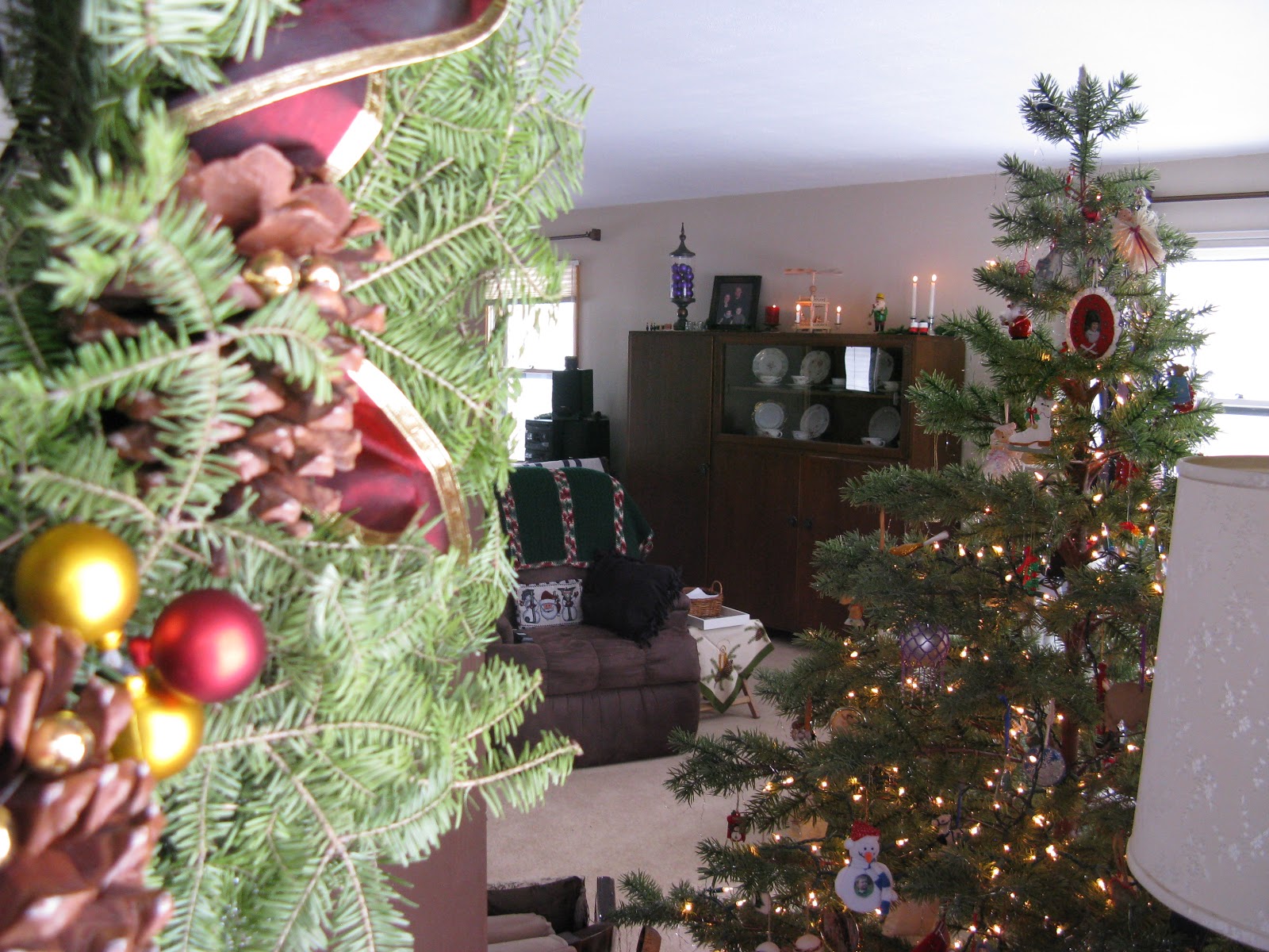 Cranberry Tea Time: Christmas Tour of Homes