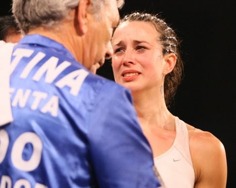 million dollar baby tragedy Million dollar baby is a 2004 american sports drama film directed, co-produced, and scored by clint eastwood, and starring eastwood, hilary swank, and morgan freeman. million dollar baby tragedy Million dollar baby is a 2004 american sports drama film directed, co-produced, and scored by clint eastwood, and starring eastwood, hilary swank, and morgan freeman.