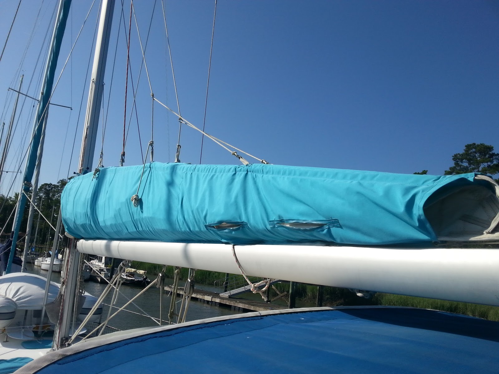 Sailing Luna Sea Lazy Jack Bag? Check!