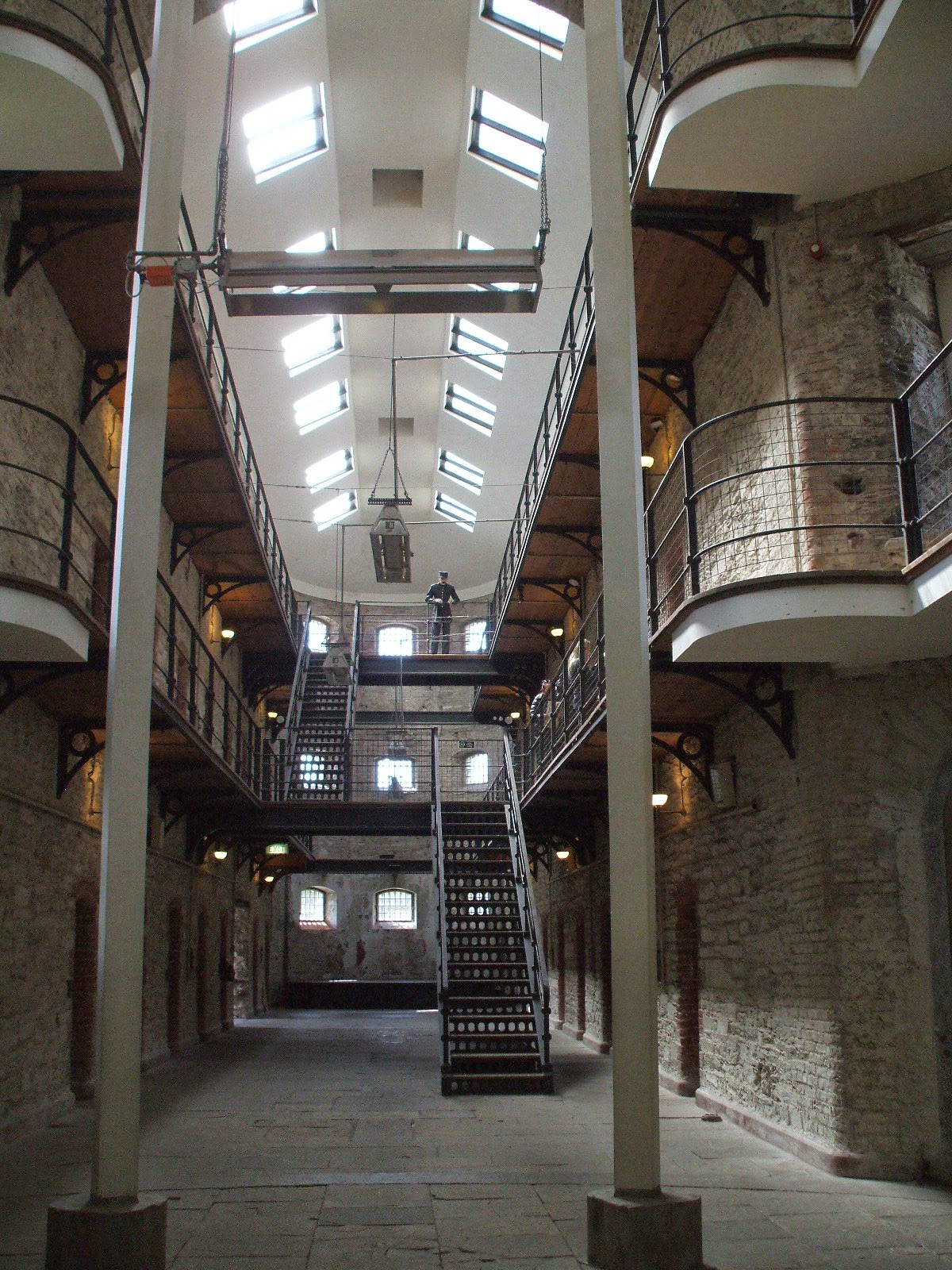 The OnLine Buzzletter Ireland Trip 56 Behind Bars in the Cork City