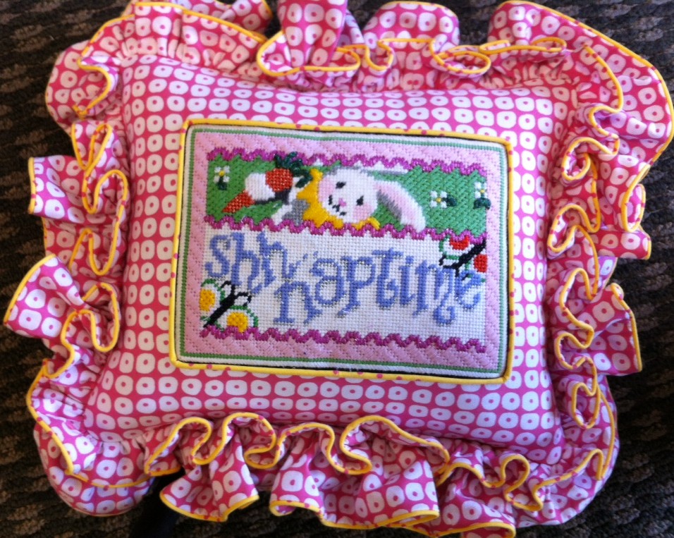 City Needlework Cute Pillow