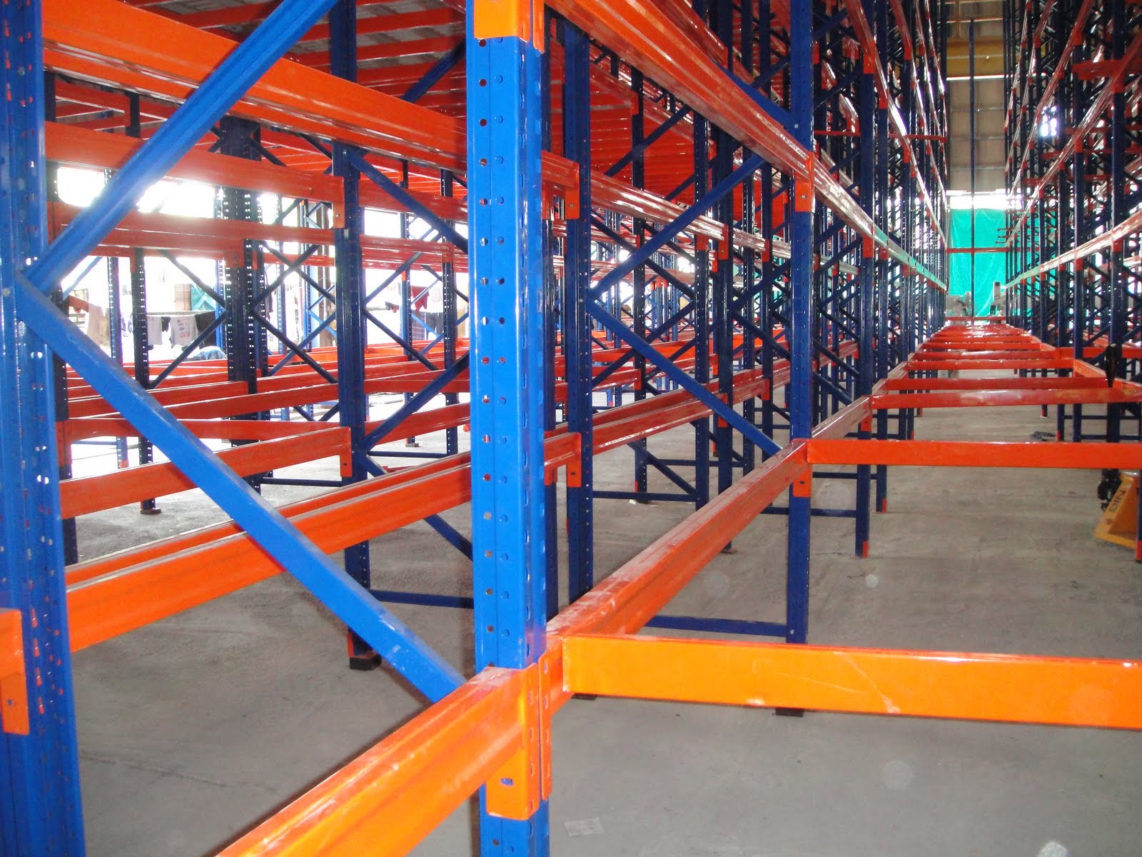 Teckwell Shinec Pte Ltd Heavy duty racking