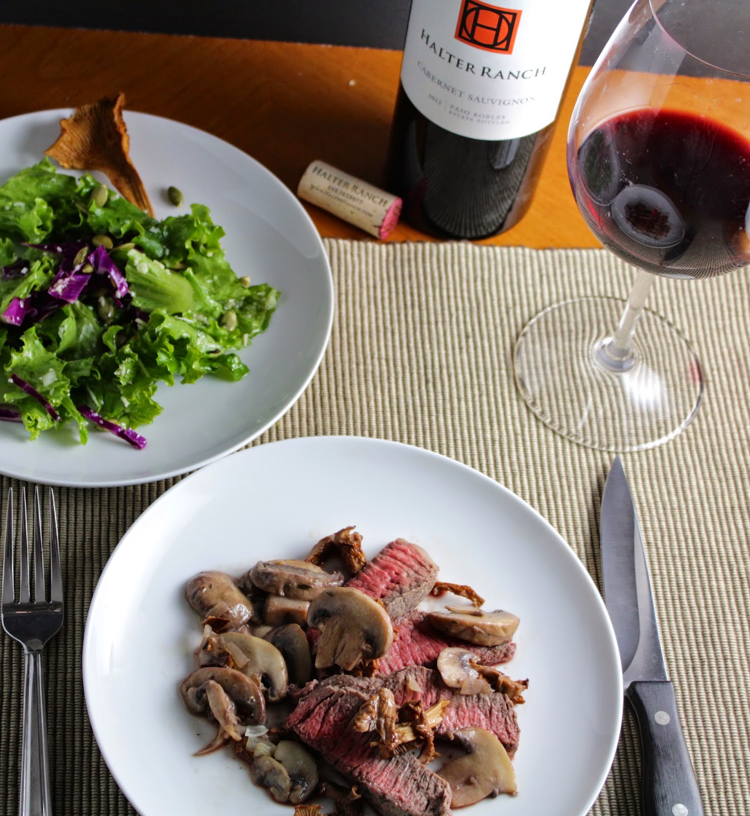 Cooking Chat Roasted Sirloin Steak with Chanterelle Mushrooms and a