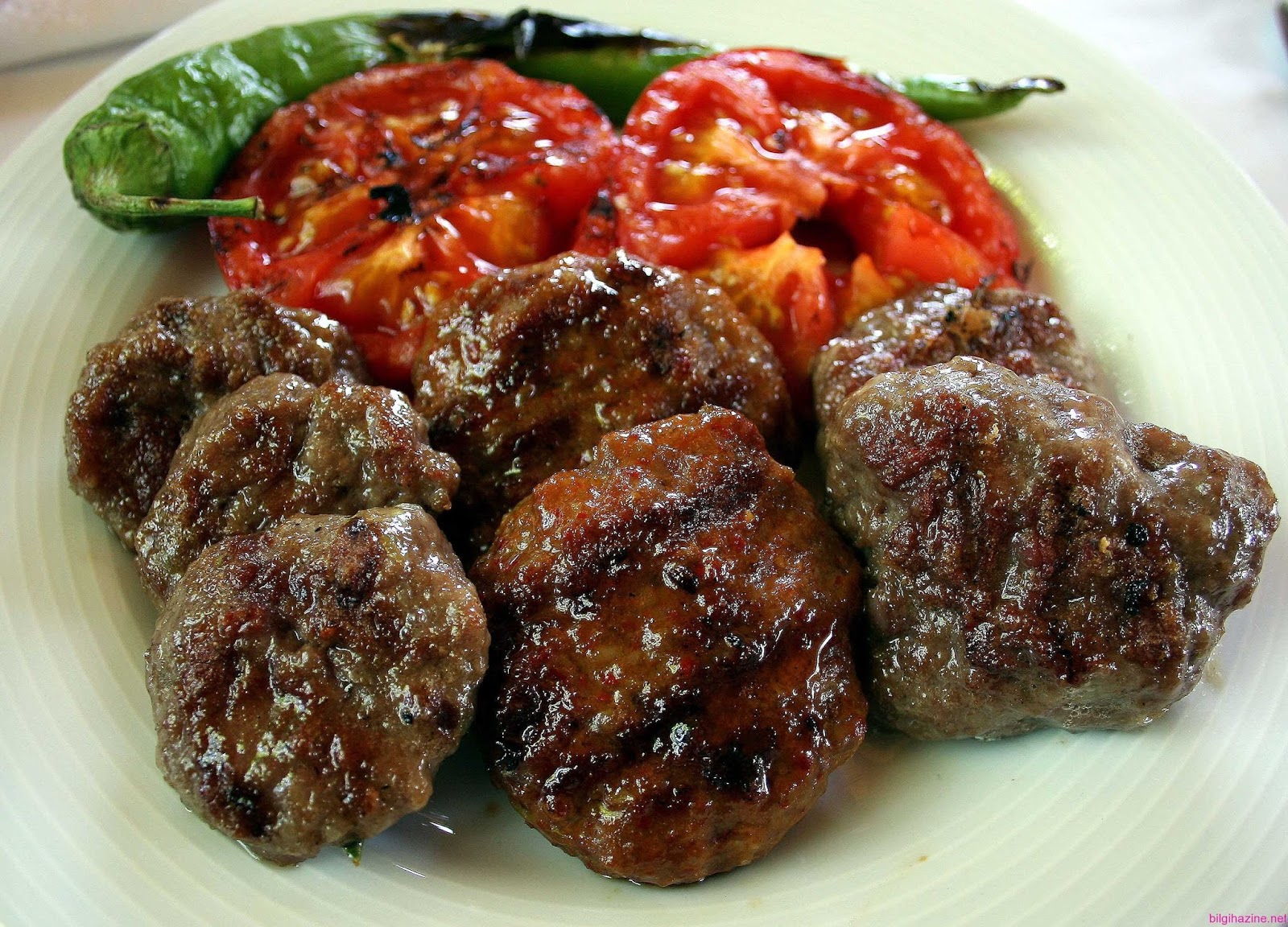 KAŞARLI KÖFTE TARİFİ KAŞARLI KÖFTE TARİFİ