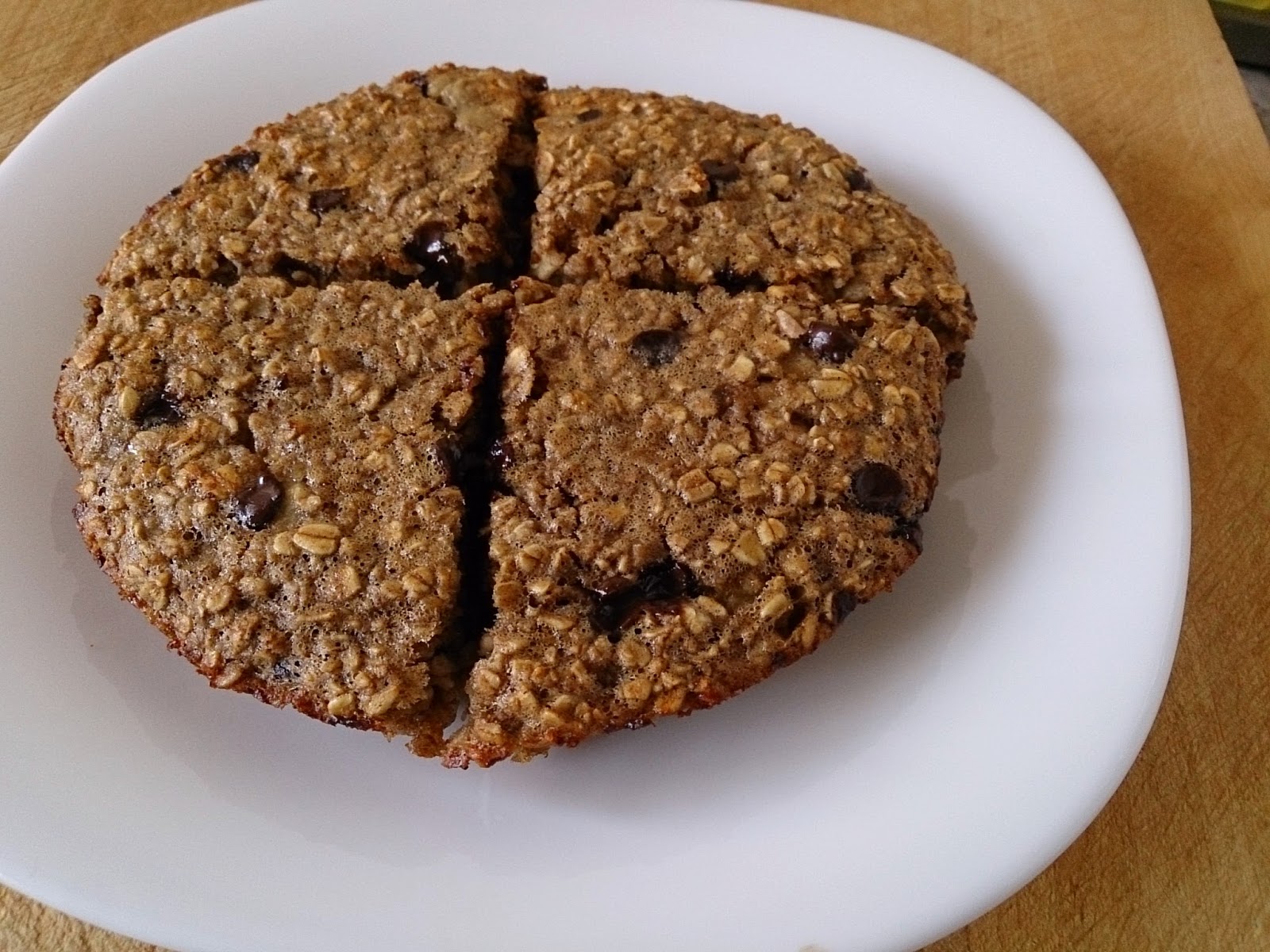 Suzanne's Kitchen Giant banana chocolate chip breakfast cookie